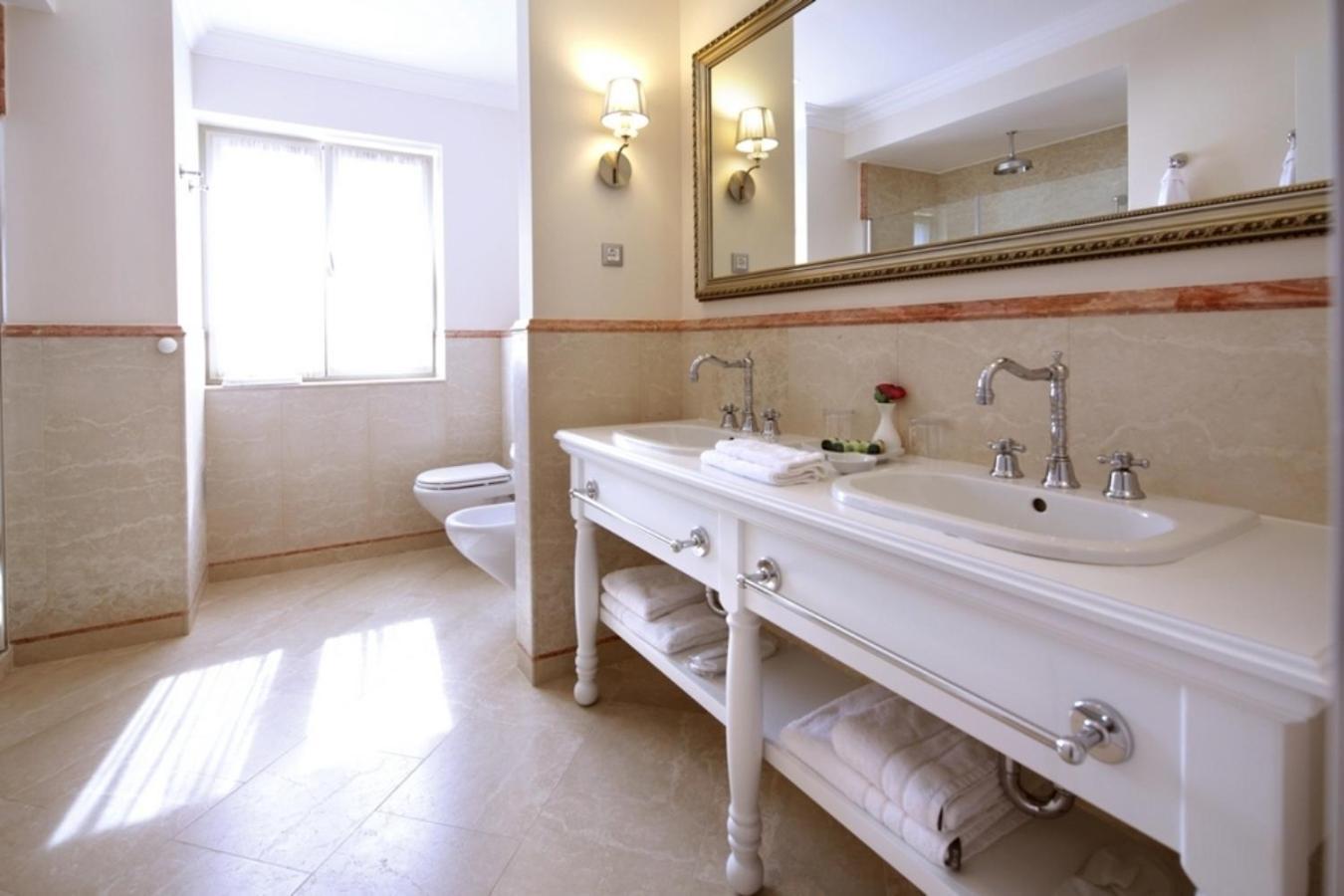Luxury Rooms Villa Jadranka Makarska Rum bild